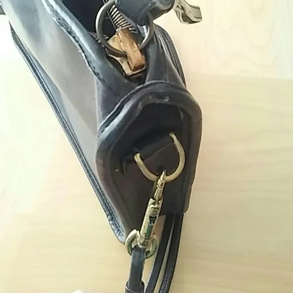 Coach Black Leather Shoulder Bag - Picture 6 of 6